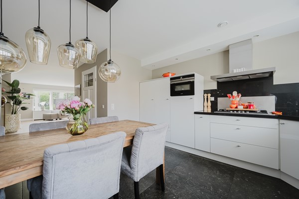 Medium property photo - Zuster Reichertstraat 15, 3207 GP Spijkenisse